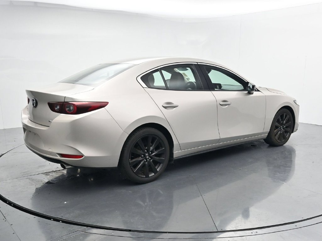 Used 2024 MAZDA MAZDA3 s FWD image 8