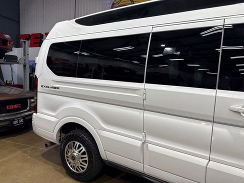 Used 2023 Ford Transit 150 Low Roof AWD image 63