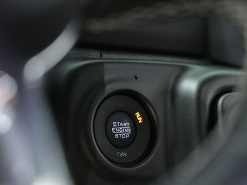 Used 2022 Jeep Wrangler Unlimited Sahara w/ Cold Weather Group image 28