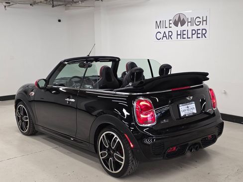 Used 2018 MINI Cooper John Cooper Works FWD image 21