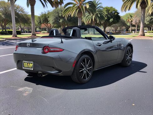 New 2026 MAZDA MX-5 Miata Grand Touring RWD image 5
