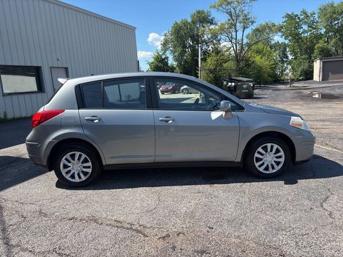 Used 2009 Nissan Versa 1.8 S w/ PWR Pkg FWD image 9