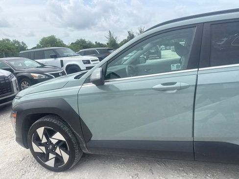 Used 2024 Hyundai Kona Limited AWD/4WD image 10