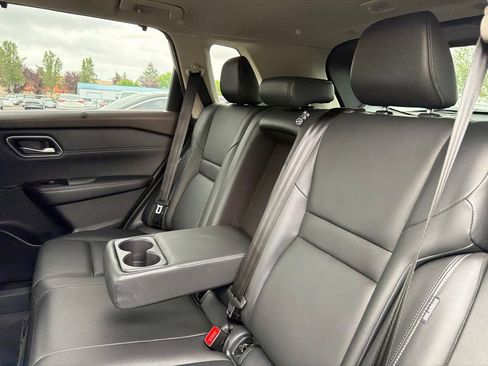 Used 2021 Nissan Rogue SL w/ Premium Package AWD/4WD image 32