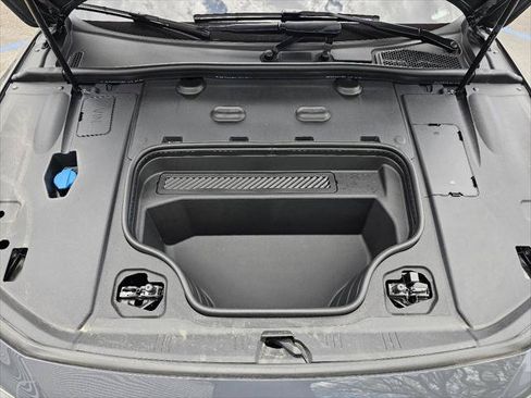 New 2027 Audi A6 e-tron Premium AWD/4WD image 8