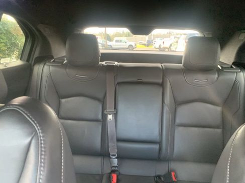 Used 2023 Cadillac XT4 Premium Luxury image 27