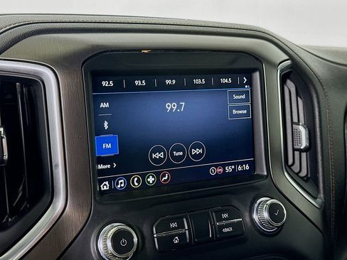 Used 2022 GMC Sierra 2500 AT4 image 26