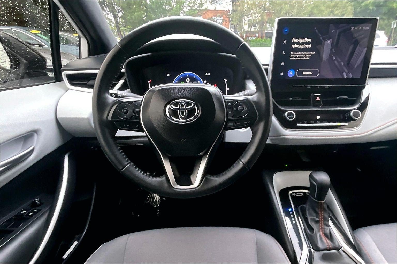 Used 2025 Toyota Corolla FX w/ Convenience Package FWD image 5