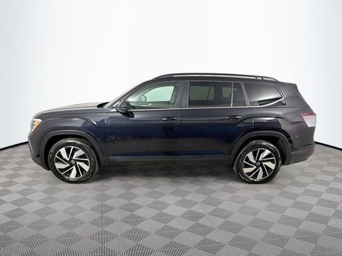 Used 2024 Volkswagen Atlas SE AWD/4WD image 5
