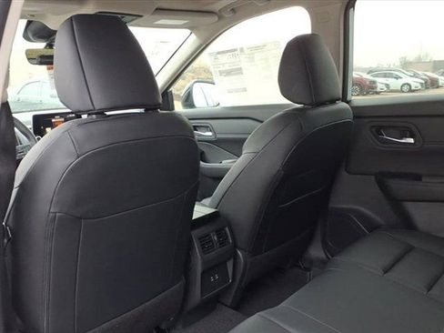 New 2026 Nissan Rogue SV image 27