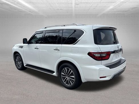 Used 2023 Nissan Armada SL w/ Captain's Chairs Package RWD image 4