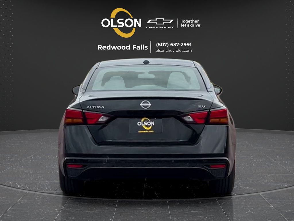 Used 2023 Nissan Altima 2.5 SV FWD image 4