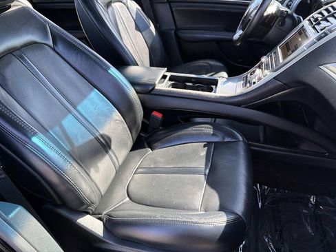 Used 2017 Lincoln MKZ Reserve image 24