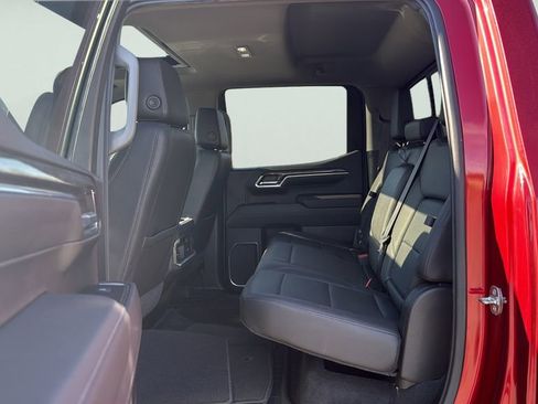 Used 2022 Chevrolet Silverado 1500 LTZ w/ LTZ Premium Package AWD/4WD image 19