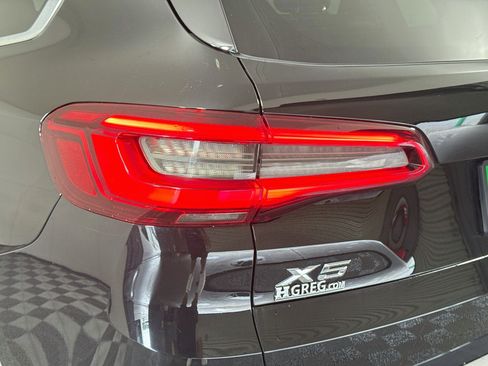 Used 2019 BMW X5 xDrive40i w/ Convenience Package AWD/4WD image 34