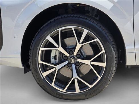 New 2026 Audi Q3 quattro 2.0T image 9