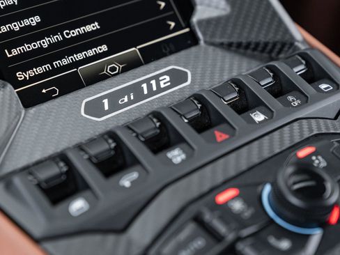 Used 2022 Lamborghini Aventador Countach image 35