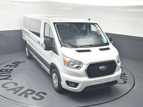 Used 2022 Ford Transit 350 XLT RWD image 22