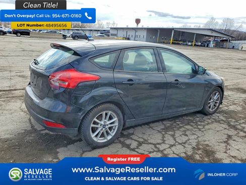 Used 2015 Ford Focus SE w/ Reverse Sensing Package FWD image 4