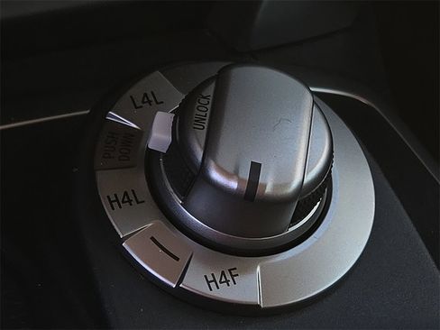 Used 2021 Toyota 4Runner Limited image 14