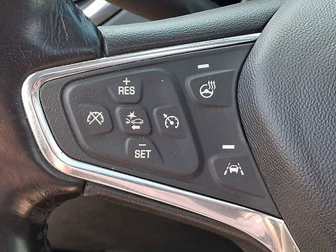 Used 2019 Chevrolet Equinox Premier AWD/4WD image 22
