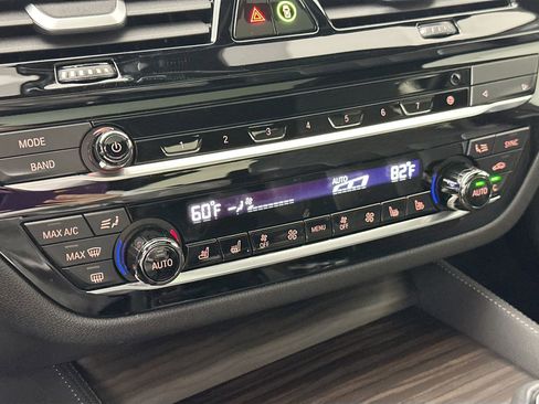 Certified 2023 BMW M550i xDrive w/ Dynamic Handling Package image 16