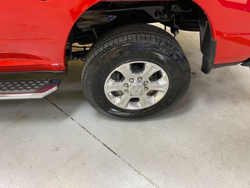 Used 2026 RAM 2500 Big Horn AWD/4WD image 12
