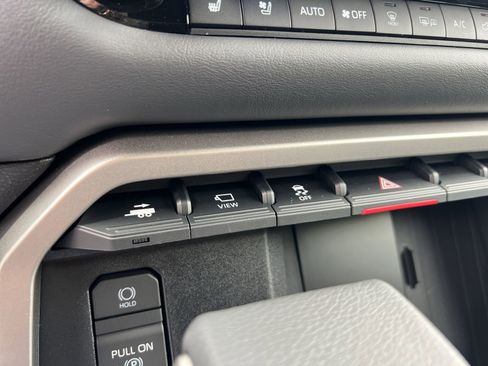 New 2026 Toyota Sequoia Platinum AWD/4WD image 28