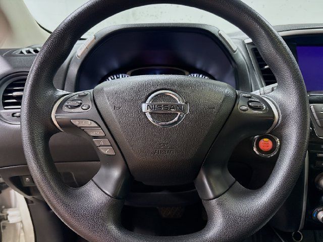 Used 2020 Nissan Pathfinder S AWD/4WD image 12
