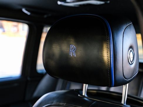 Used 2021 Rolls-Royce Cullinan AWD/4WD image 33