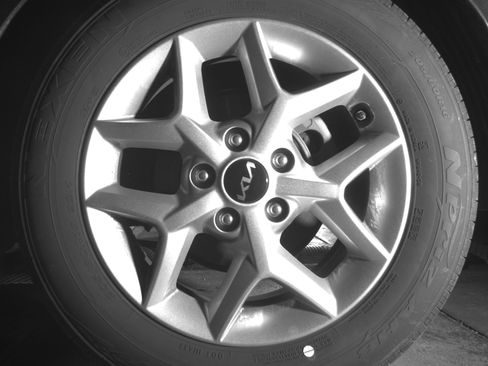 Used 2025 Kia Soul LX w/ LX Technology Package image 14