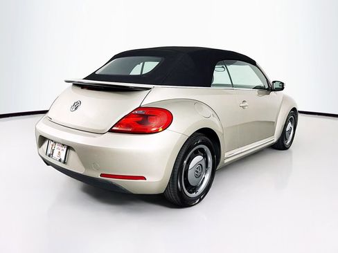 Used 2013 Volkswagen Beetle 2.5 image 10