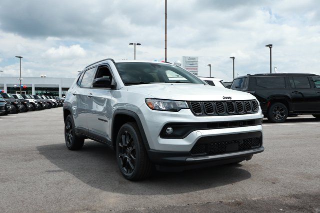New 2026 Jeep Compass Latitude AWD/4WD image 3