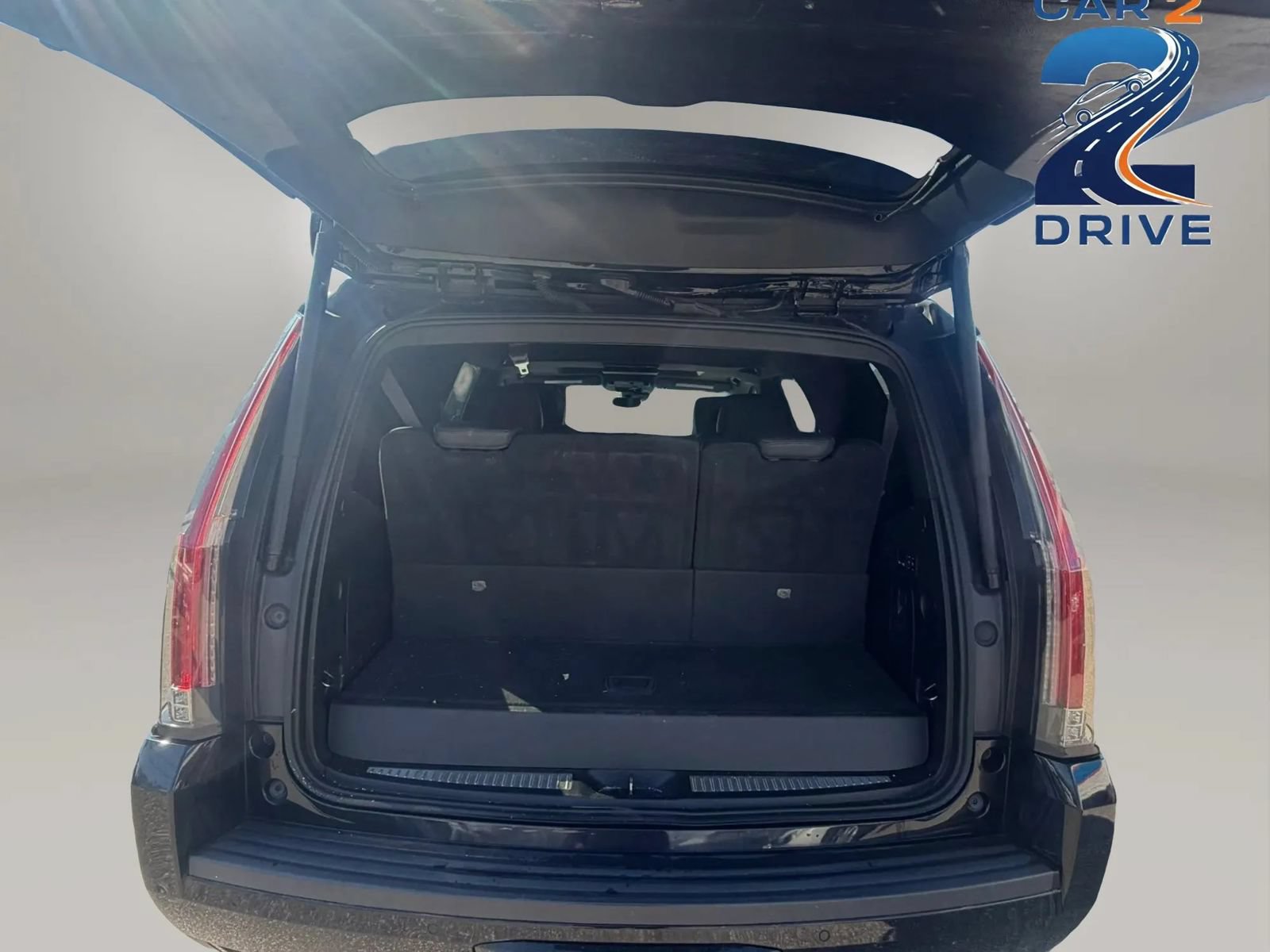 Used 2017 Cadillac Escalade Platinum AWD/4WD image 17