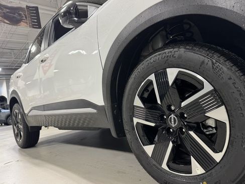 New 2026 Nissan Kicks SV w/ Cold Weather Package AWD/4WD image 6