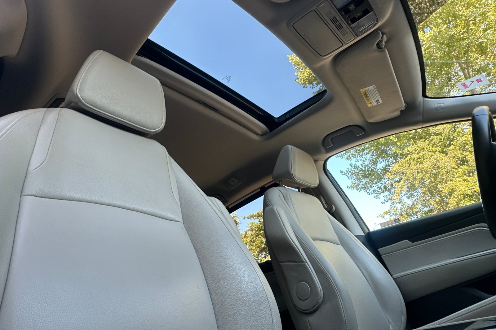 Used 2025 Honda Odyssey EX-L image 21