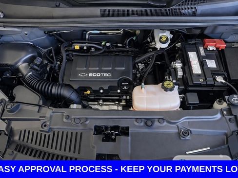 Used 2019 Chevrolet Trax LT w/ LT Convenience Package FWD image 19