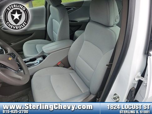 Used 2024 Chevrolet Malibu LT image 10