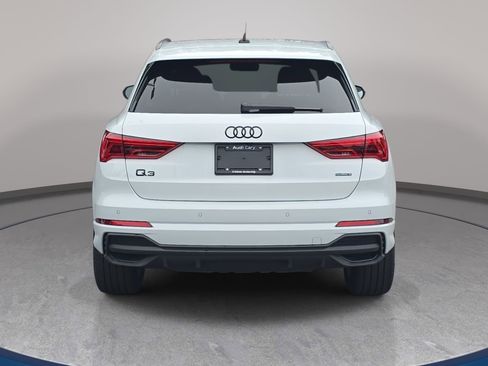 Used 2024 Audi Q3 2.0T Premium Plus w/ Premium Plus Package AWD/4WD image 6