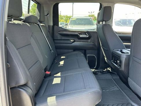 Used 2024 Chevrolet Silverado 1500 RST AWD/4WD image 22