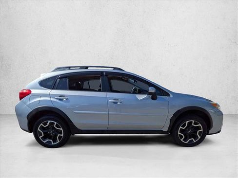 Used 2016 Subaru Crosstrek 2.0i Premium image 4