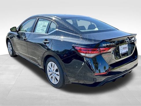 New 2025 Nissan Sentra S w/ Lighting Package image 4