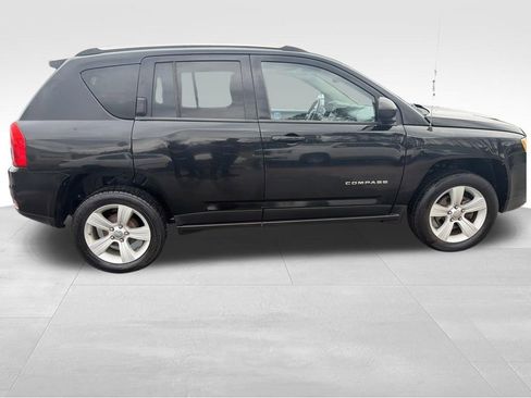 Used 2013 Jeep Compass Sport image 7