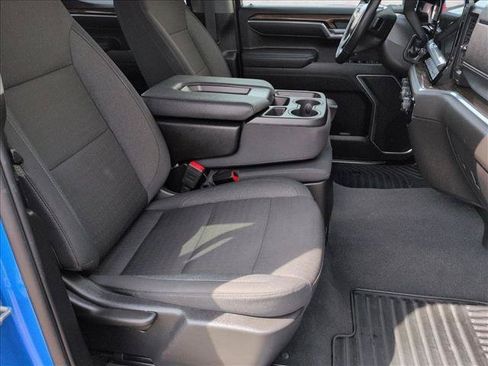 Used 2025 Chevrolet Silverado 1500 LT w/ Safety Package AWD/4WD image 28