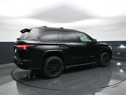 Used 2024 Toyota Sequoia Platinum w/ TRD Off-Road Package AWD/4WD image 7