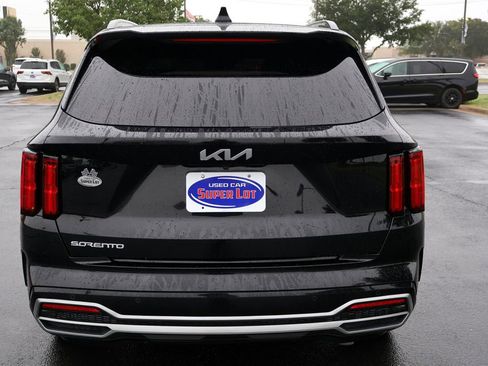 Used 2023 Kia Sorento SX FWD image 15