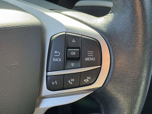 Certified 2022 Ford Explorer XLT w/ Equipment Group 202A image 19