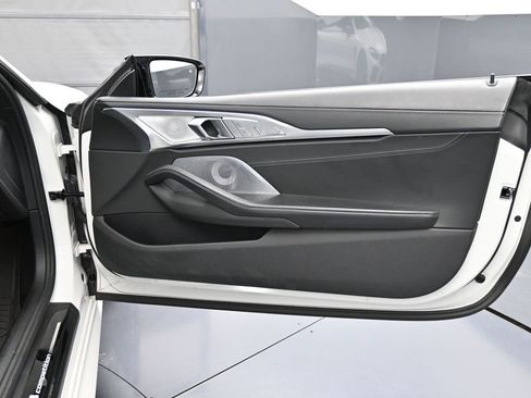 Used 2025 BMW M8 Competition image 29