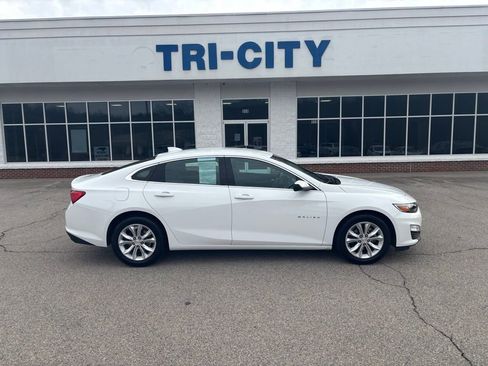 Used 2024 Chevrolet Malibu LT FWD image 7