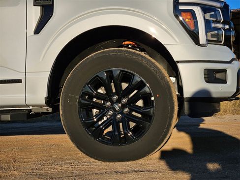 New 2025 Ford F150 Lariat w/ Equipment Group 501A Mid image 10